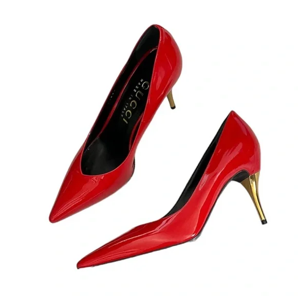 ⛔️ SOLD ⛔️ NEW Gucci Women's Priscilla Patent Leather Pointed-Toe Pumps 39 Red - Picture 1 of 13